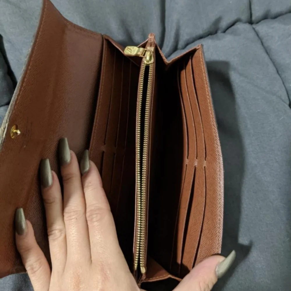 Louis Vuitton Sarah Wallet